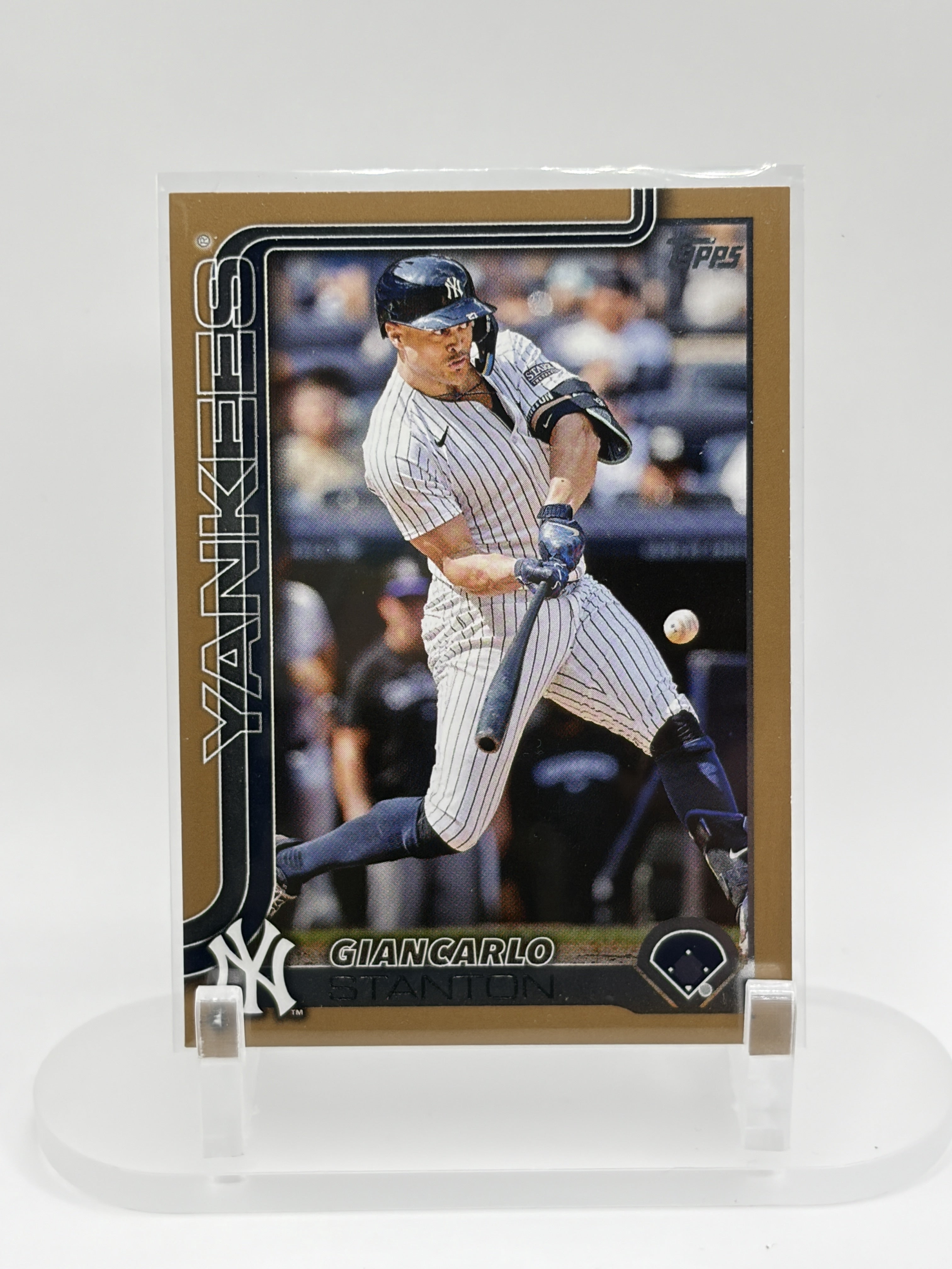 2025 Topps #262 Giancarlo Stanton Gold #/2025