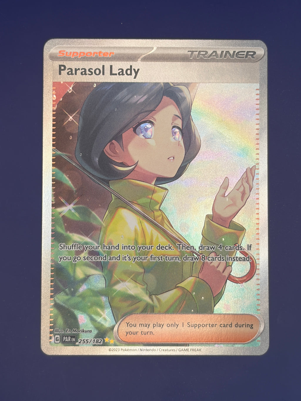Parasol Lady - 255/182